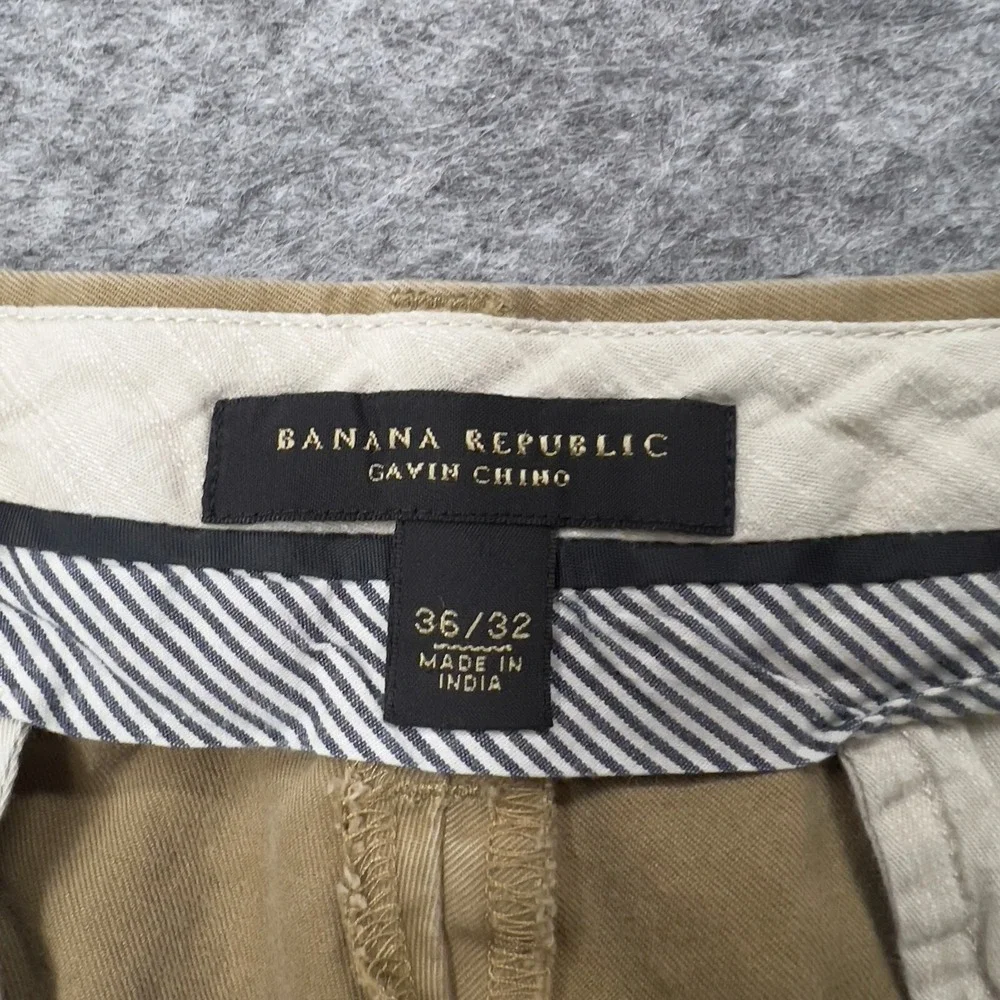 Banana Republic Pants Mens 36x30 Khaki Tan Gavin Chino Casual Preppy Tag 36x32 *
